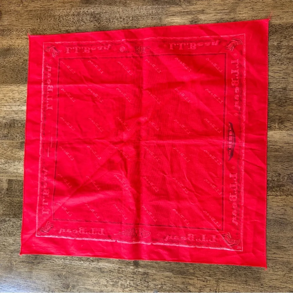 Vintage L.L. Bean Bandana Bandannas Red Cotton Made in USA - Picture 3 of 3